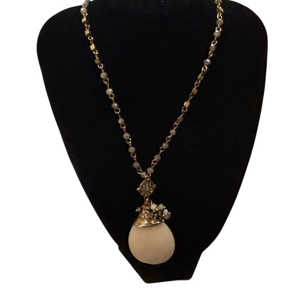Artisan Wire Wrapped Teardrop Chalcedony White Stone Pendant Beaded Necklace 32"